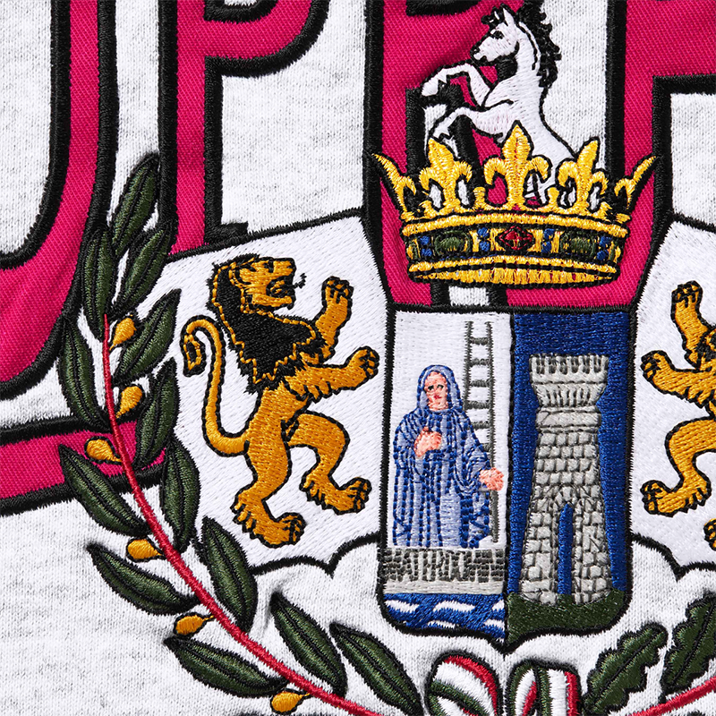 Supreme Crest Applique Half Zip Sweatshirts
