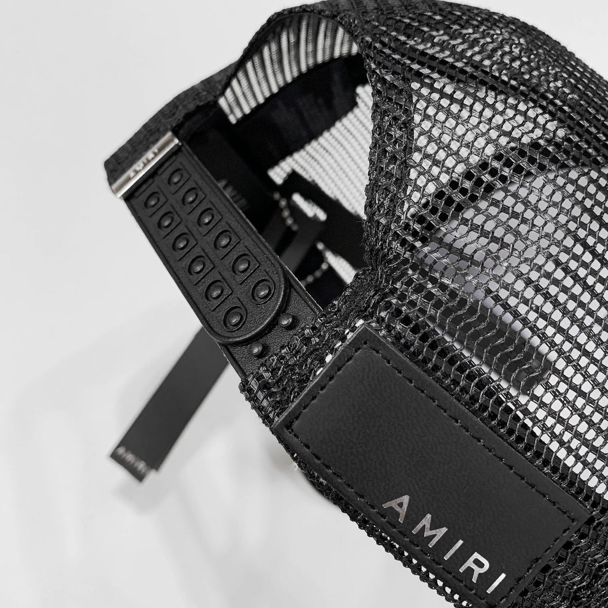 AMIRI LOGO TRUCKER CAPS AMIRI